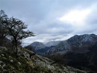 Ruta al Mugarra Ruta al Mugarra